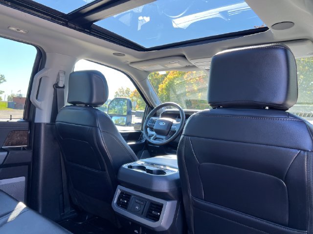 Certified 2025 Ford F250 Lariat w/ Lariat Ultimate Package AWD/4WD image 35