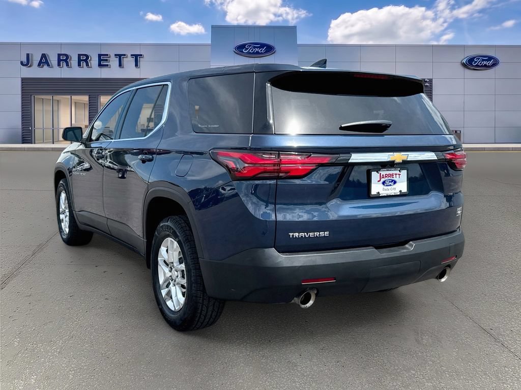 Used 2022 Chevrolet Traverse LS FWD image 5