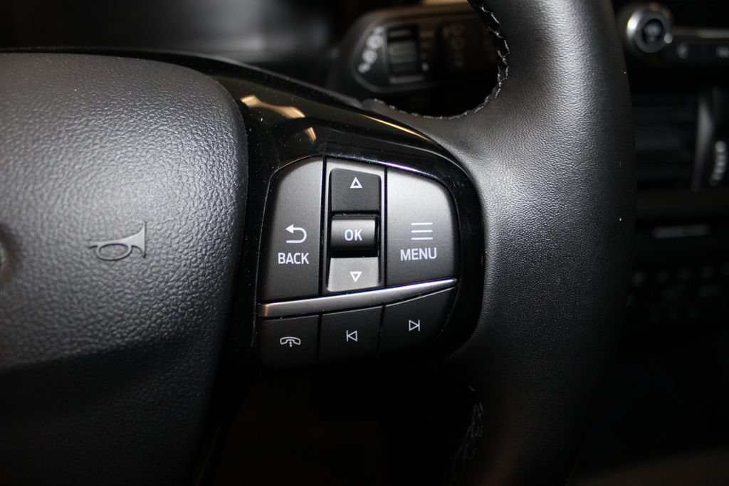 Certified 2024 Ford Escape Active AWD/4WD image 22