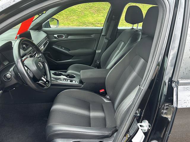 Used 2023 Honda Civic Sport image 11