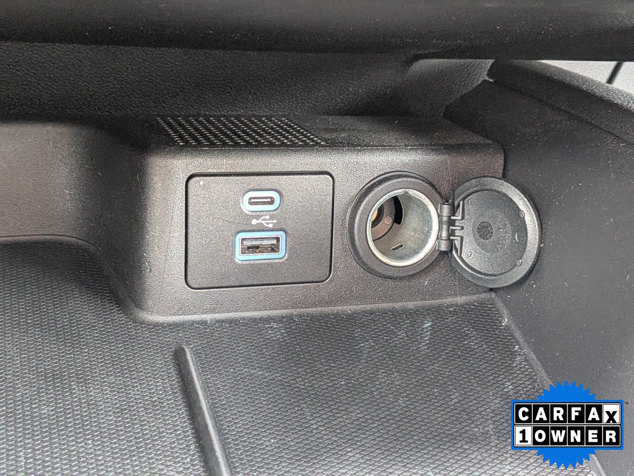 Certified 2023 Ford Escape Active AWD/4WD image 27