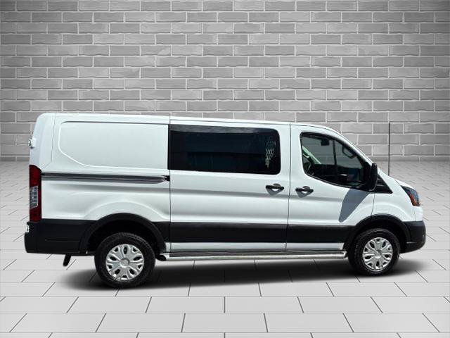 Certified 2025 Ford Transit 250 Low Roof w/ Exterior Upgrade Package RWD image 2