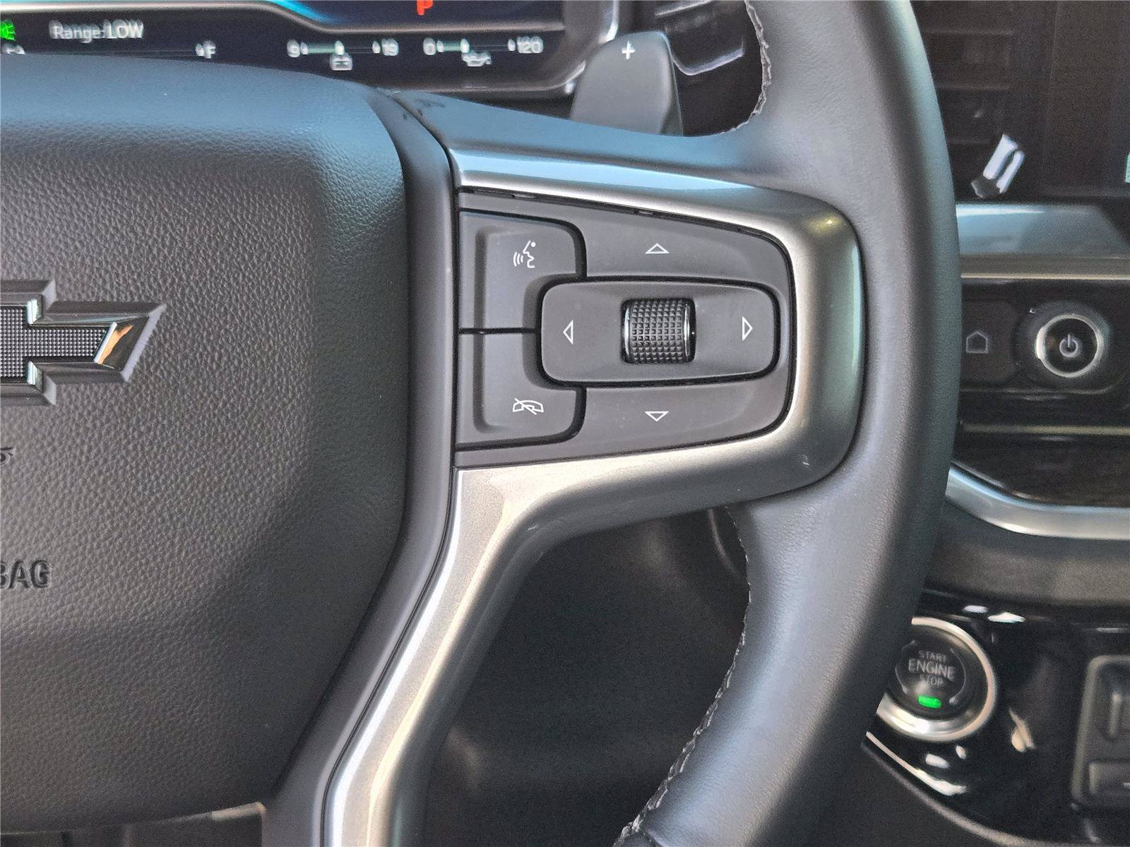 Used 2025 Chevrolet Silverado 1500 LT Trail Boss w/ Convenience Package II AWD/4WD image 26