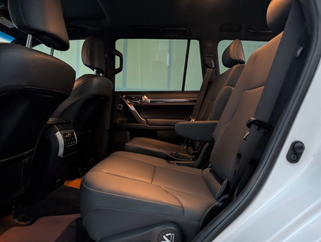 Used 2022 Lexus GX 460 Premium AWD/4WD image 12