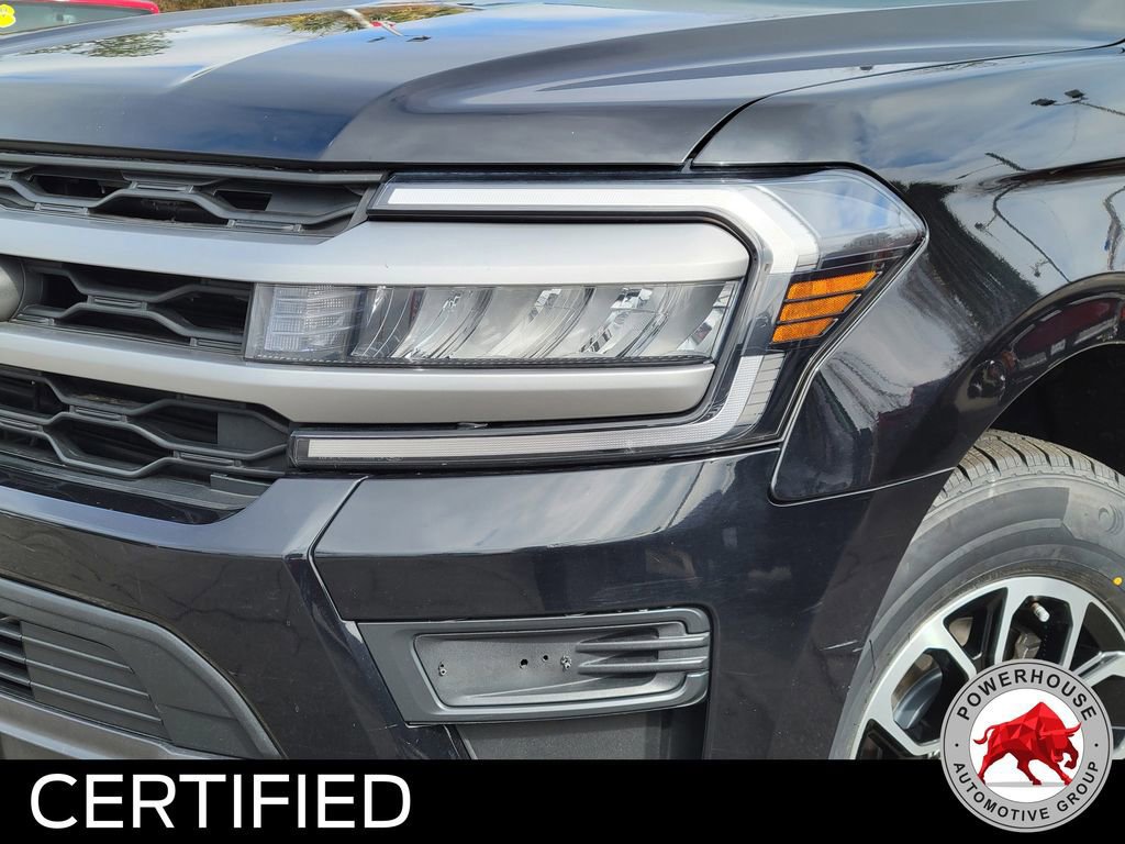 Certified 2023 Ford Expedition Max XLT image 10