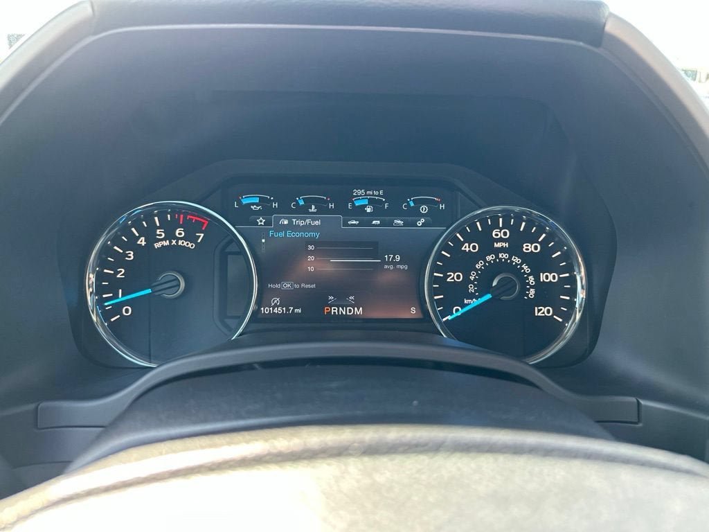 Certified 2019 Ford F150 Lariat w/ Equipment Group 502A Luxury AWD/4WD image 18