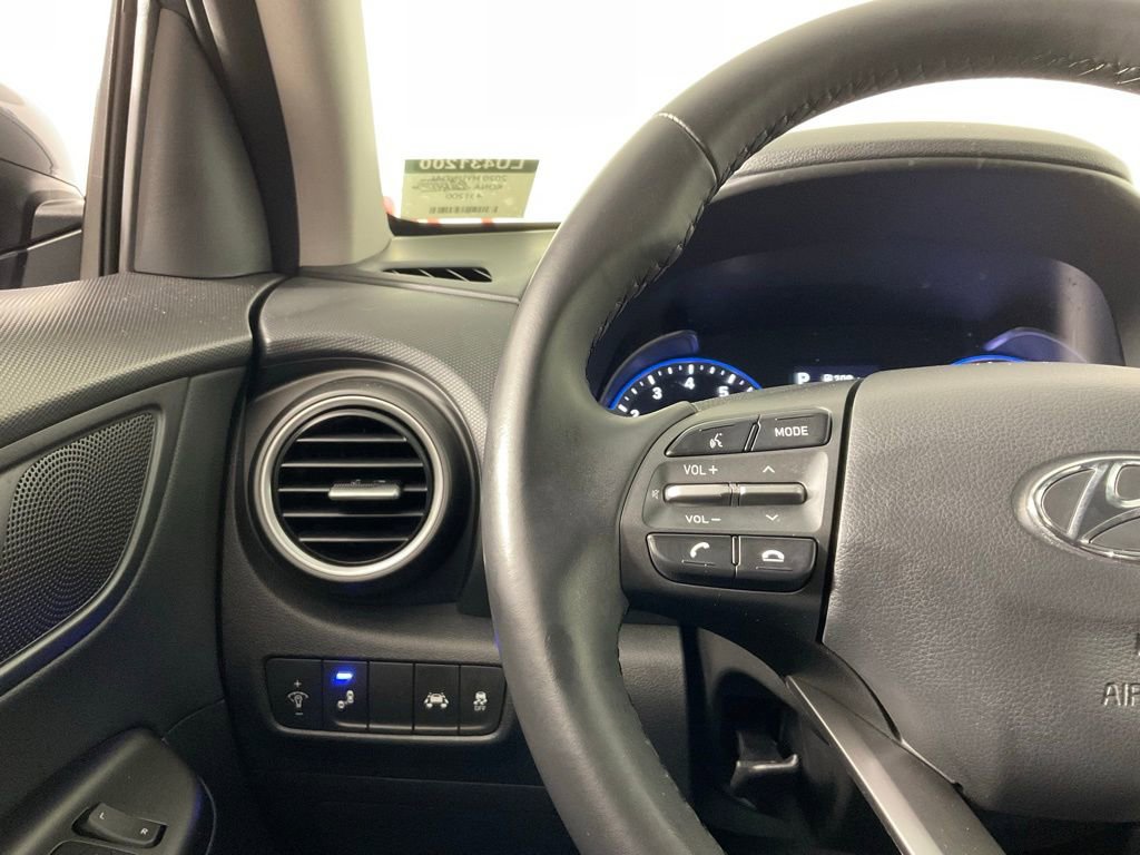 Used 2020 Hyundai Kona Limited image 24