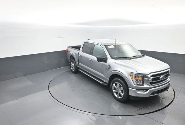 Certified 2022 Ford F150 XLT w/ Equipment Group 302A High image 17