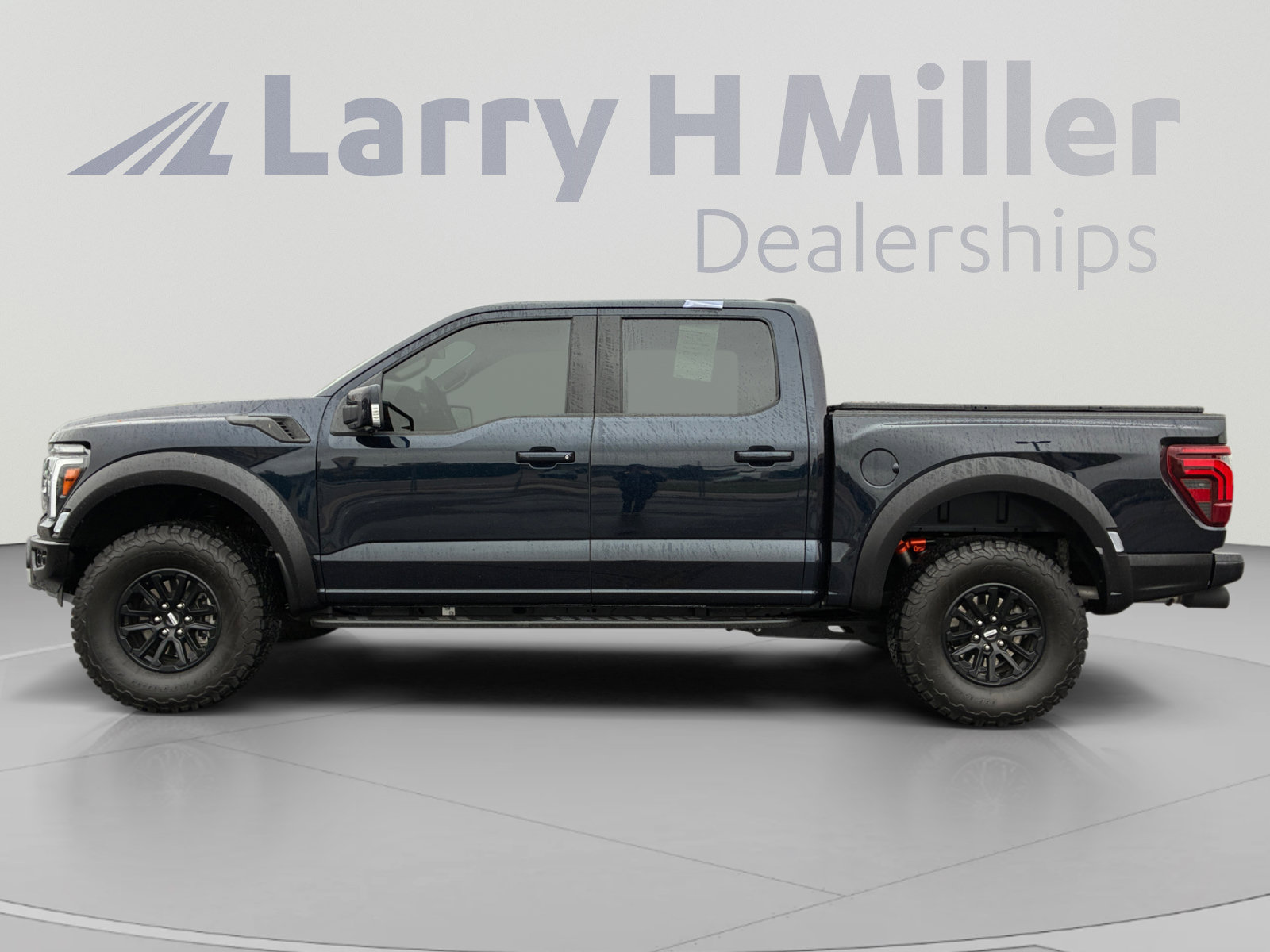 Certified 2025 Ford F150 Raptor AWD/4WD image 2