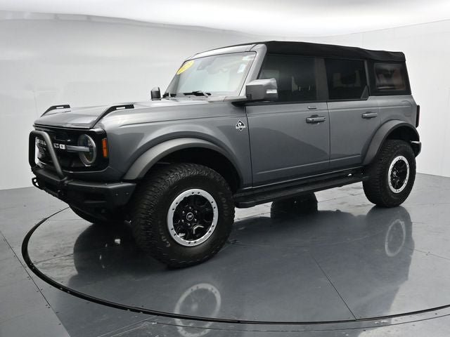 Certified 2023 Ford Bronco Outer Banks w/ Sasquatch Package AWD/4WD video 4