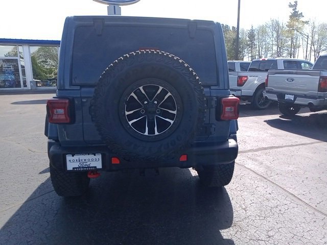 Used 2024 Jeep Wrangler Unlimited Rubicon image 5