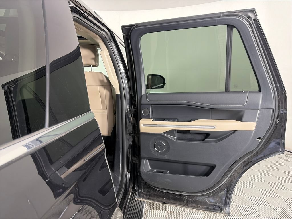 Certified 2023 Ford Expedition Limited AWD/4WD image 29