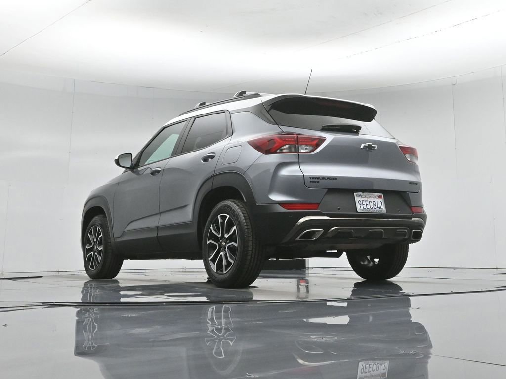 Used 2021 Chevrolet TrailBlazer ACTIV w/ Technology Package image 21