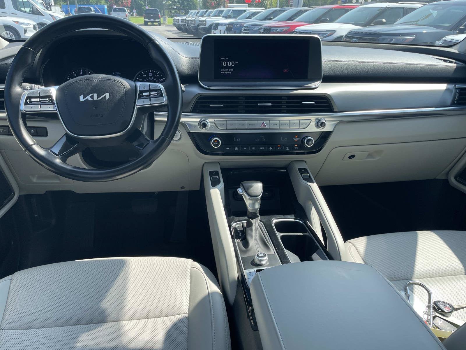 Used 2022 Kia Telluride S FWD image 14