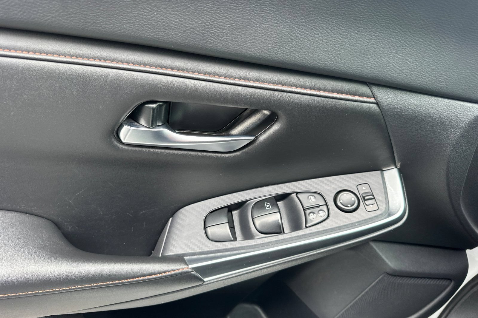 Used 2024 Nissan Sentra SR w/ Lighting Package FWD image 13