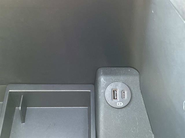 Certified 2023 Ford F150 Lariat w/ Equipment Group 502A High image 16