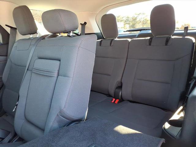 Certified 2025 Ford Explorer Active image 23