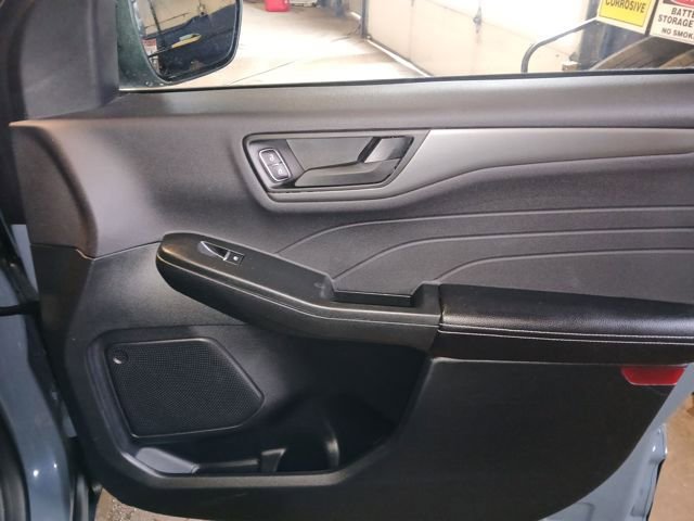 Certified 2023 Ford Escape Active AWD/4WD image 48