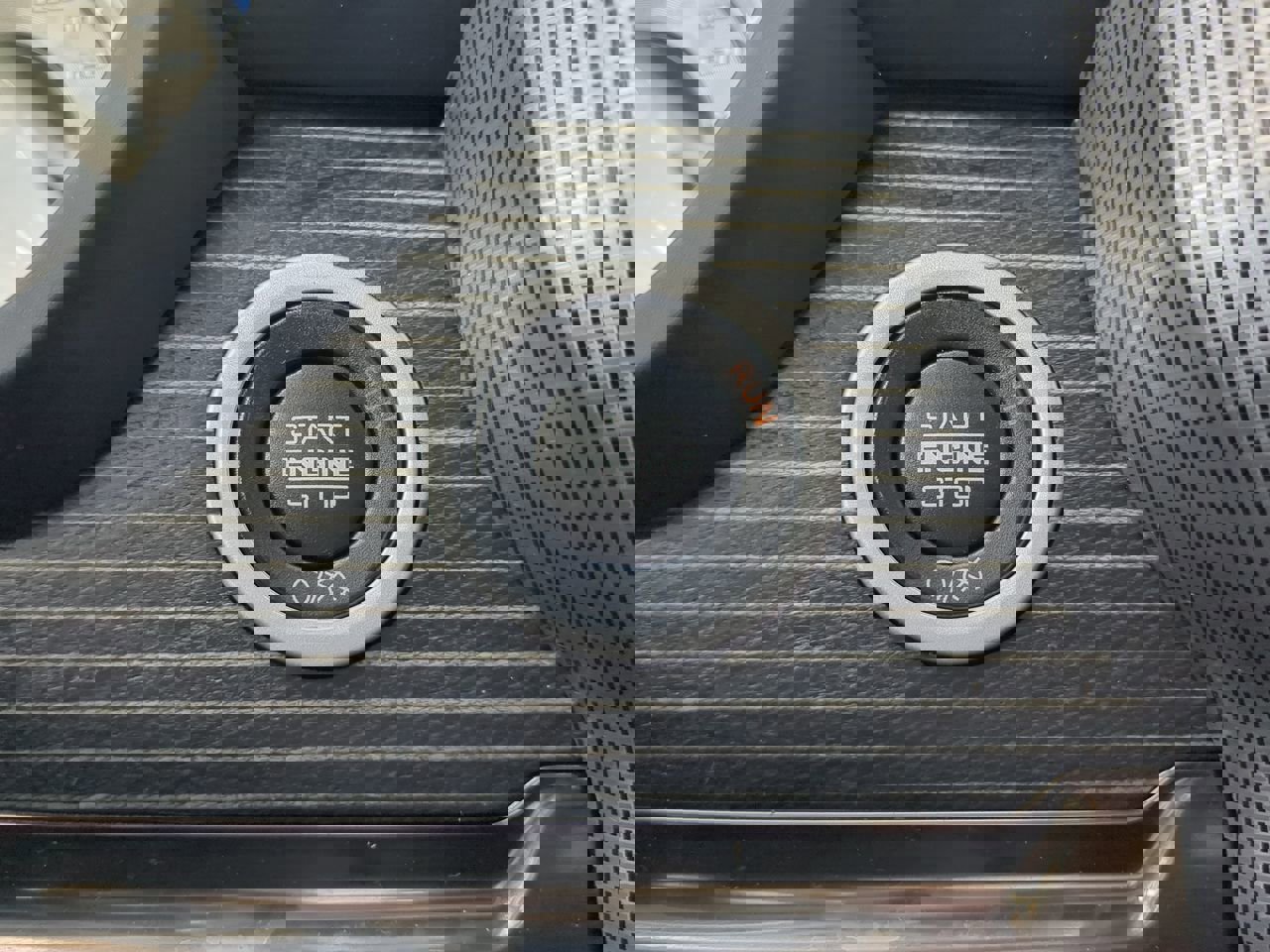 Used 2020 RAM 3500 Limited image 26