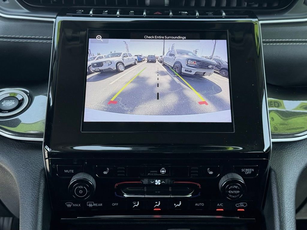 Used 2022 Jeep Grand Cherokee L Laredo w/ Luxury Tech Group I image 24