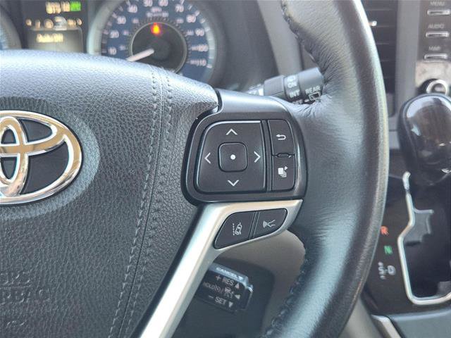 Used 2020 Toyota Sienna XLE Premium FWD image 29