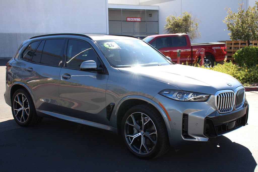 Used 2026 BMW X5 xDrive40i w/ M Sport Package AWD/4WD image 11