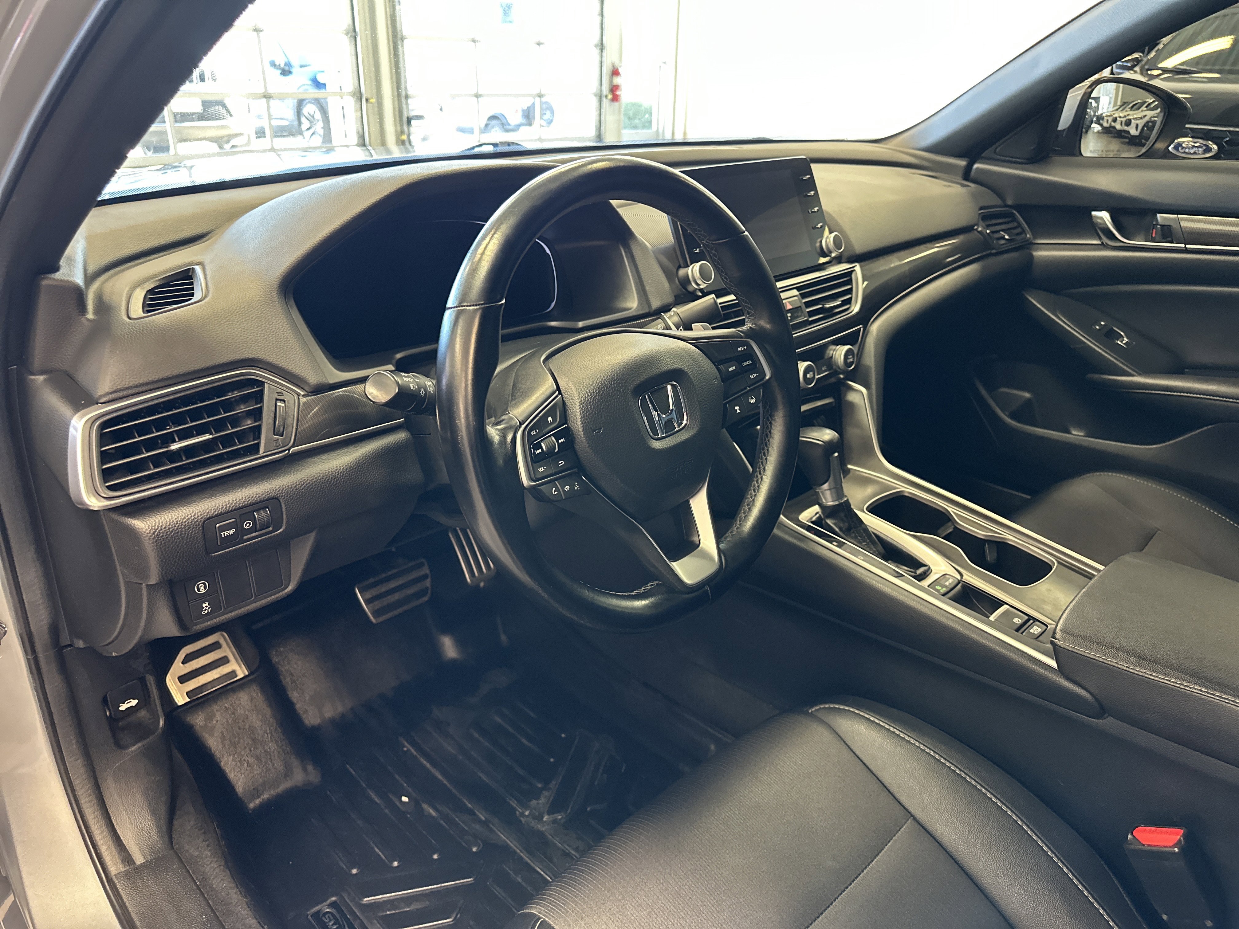 Used 2020 Honda Accord Sport image 23