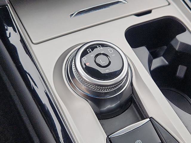 Certified 2022 Ford Explorer ST-Line w/ Class IV Trailer Tow Package image 17