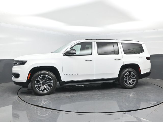Used 2023 Jeep Wagoneer 4WD w/ Premium Group I image 4