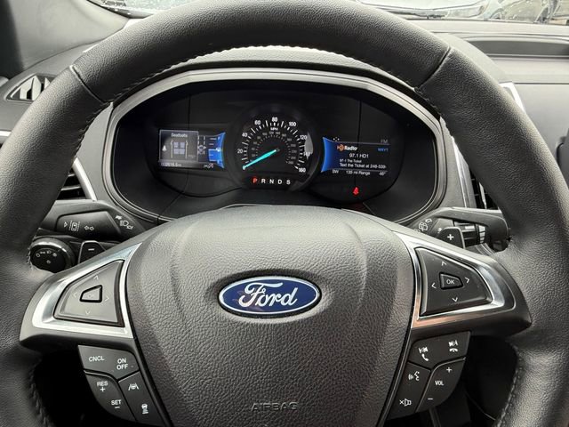 Certified 2023 Ford Edge Titanium w/ Equipment Group 301A AWD/4WD image 18