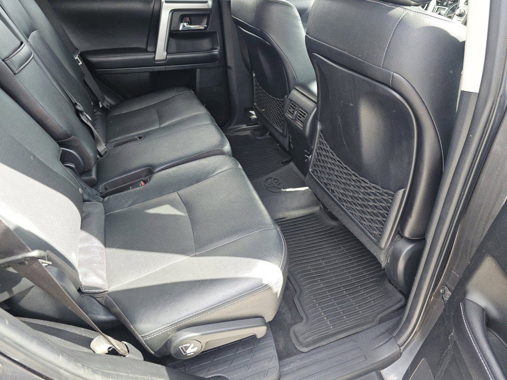 Used 2018 Toyota 4Runner Limited AWD/4WD image 5