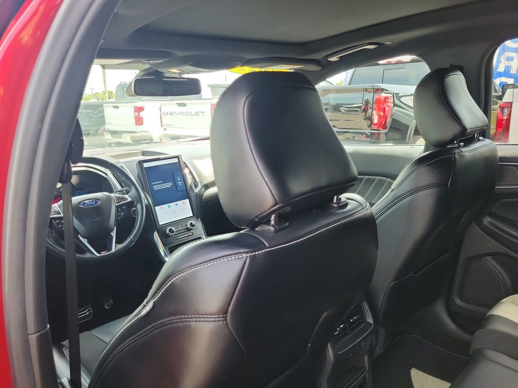 Certified 2022 Ford Edge ST w/ Equipment Group 401A AWD/4WD image 10