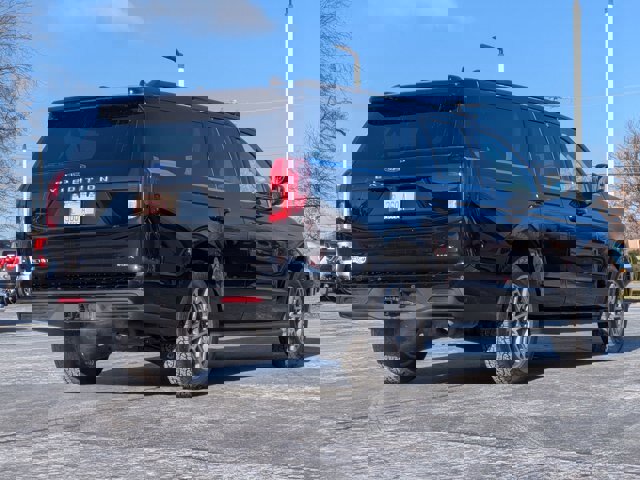 Certified 2025 Ford Expedition Max Active image 3