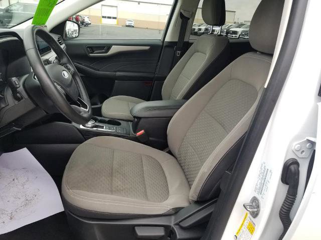 Certified 2022 Ford Escape SE w/ Cold Weather Package image 12