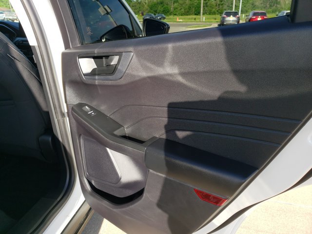Certified 2022 Ford Escape SE w/ SE Sport Appearance Package AWD/4WD image 32