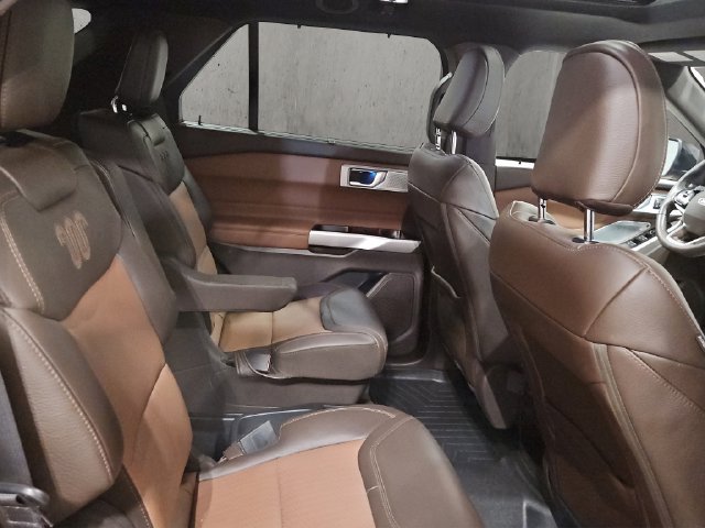 Certified 2021 Ford Explorer King Ranch w/ Premium Technology Package AWD/4WD image 21