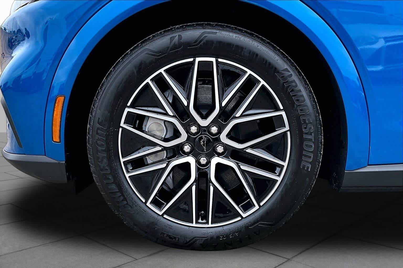 Certified 2025 Ford Mustang Mach-E Premium RWD image 11