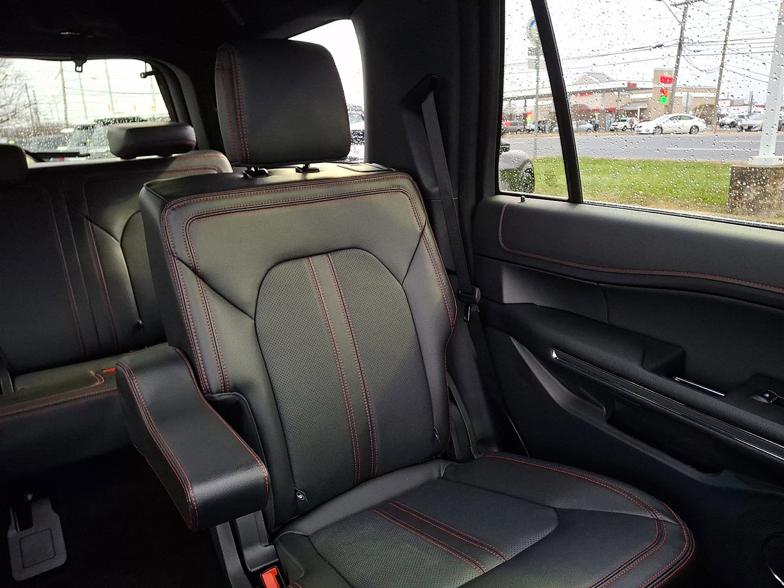 Certified 2023 Ford Expedition Limited image 20