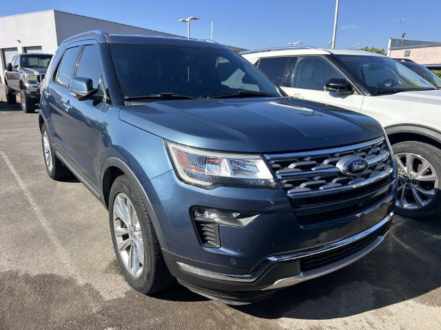 Certified 2018 Ford Explorer Limited FWD image 2