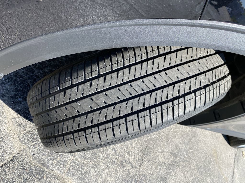 Certified 2025 Ford Escape Platinum image 45