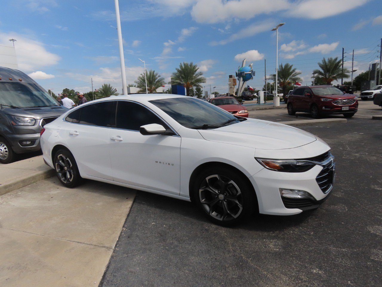Used 2024 Chevrolet Malibu LT FWD image 6