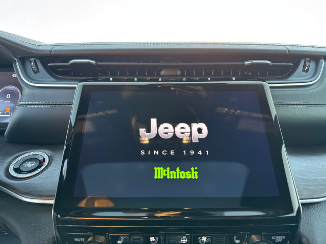 Used 2023 Jeep Grand Cherokee L Overland w/ Advanced Protech Group III AWD/4WD image 21
