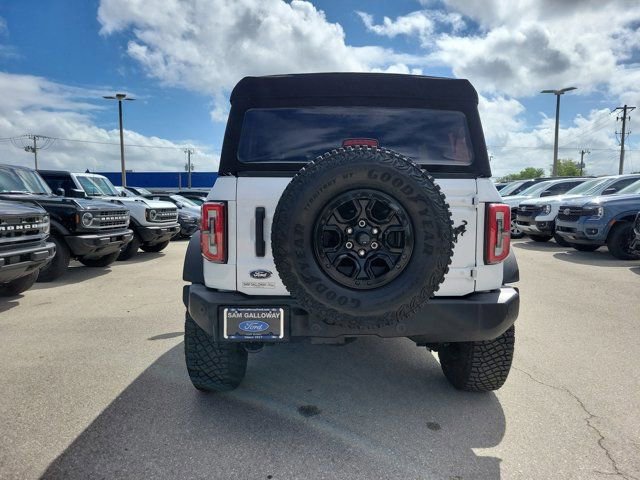 Certified 2024 Ford Bronco Wildtrak AWD/4WD image 3