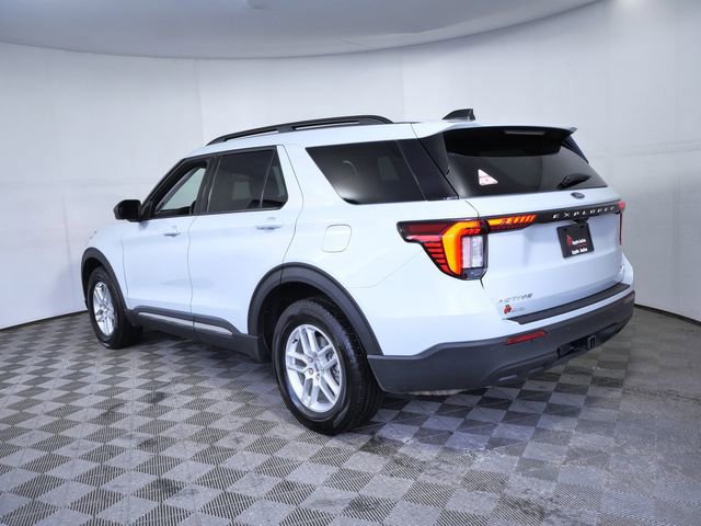 Certified 2025 Ford Explorer Active image 2