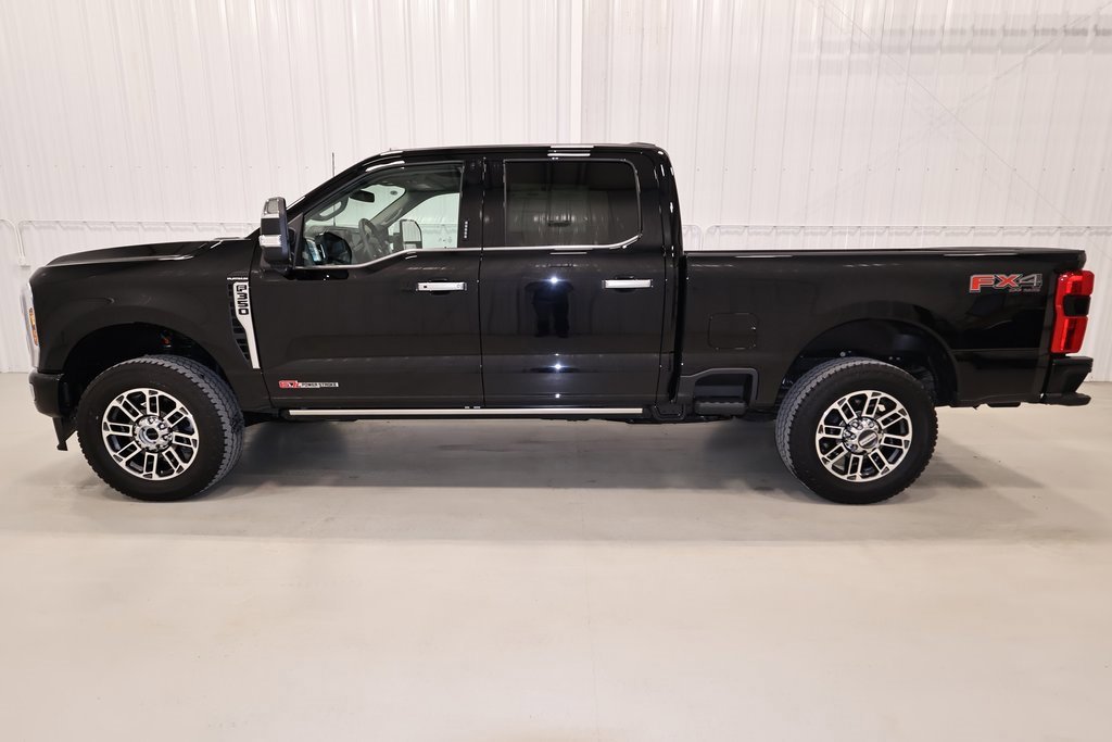 Certified 2026 Ford F350 Platinum w/ Platinum Plus Package image 4