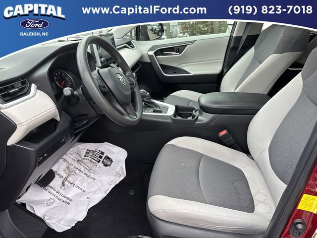 Used 2019 Toyota RAV4 XLE image 17