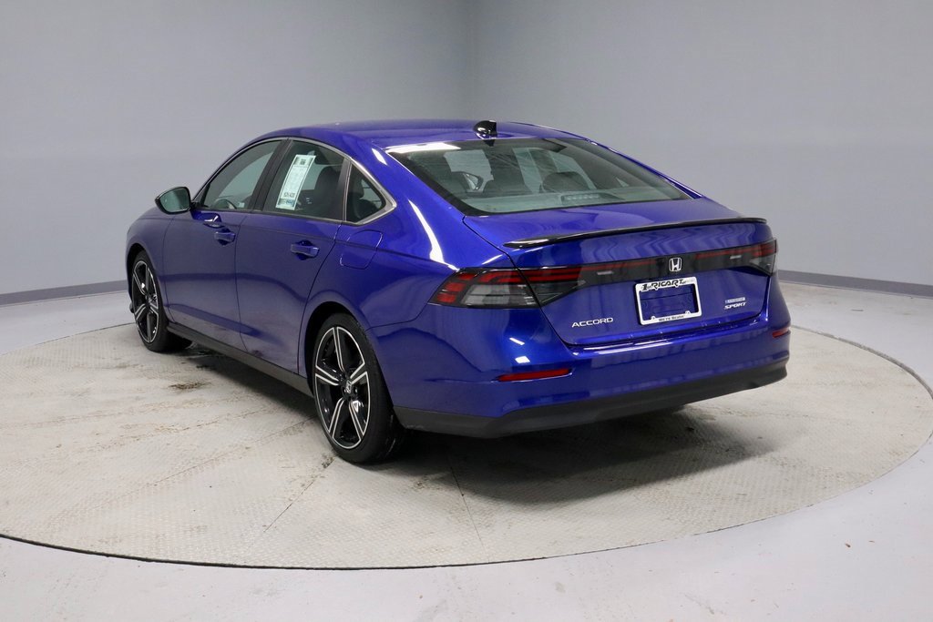 Used 2024 Honda Accord Sport image 8