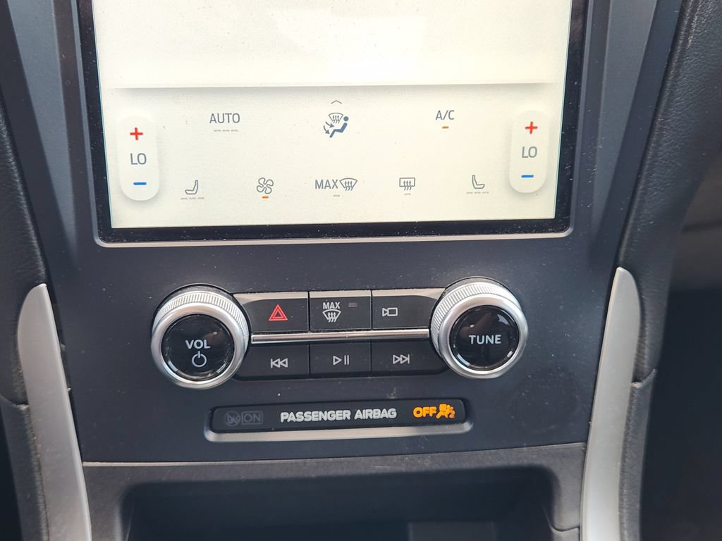 Certified 2023 Ford Edge SEL AWD/4WD image 18
