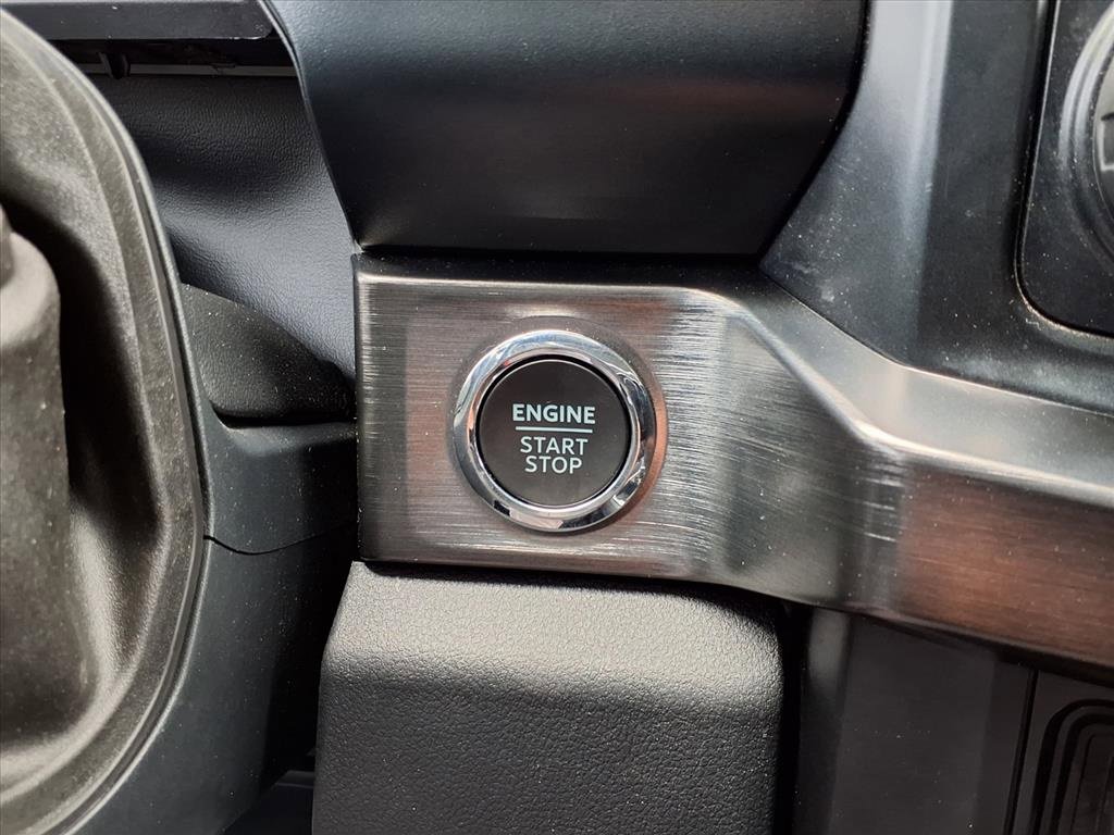 Certified 2023 Ford F250 Lariat w/ Lariat Ultimate Package image 16