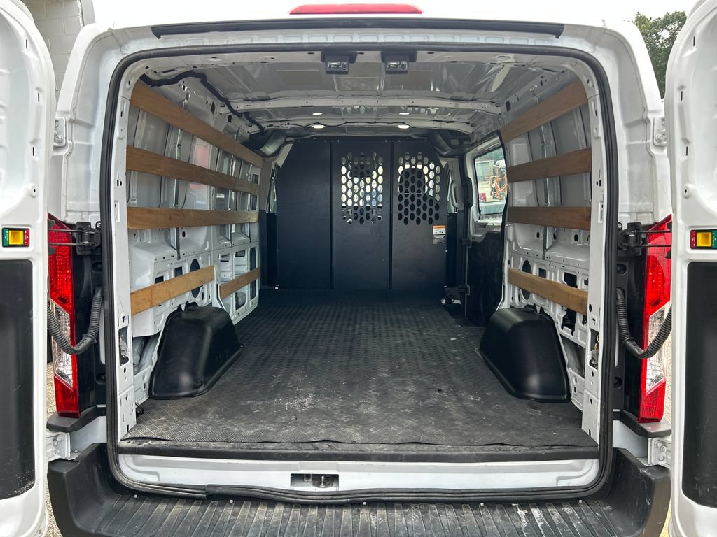 Certified 2025 Ford Transit 250 Low Roof w/ Exterior Upgrade Package RWD image 14